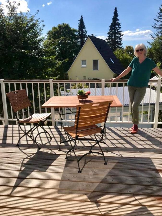 Appartement Gemuetliche Mit Sonnenterrasse Im Blauen Holzhaus Husum (Schleswig-Holstein)