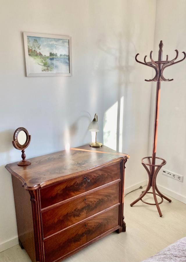 Appartement Gemuetliche Mit Sonnenterrasse Im Blauen Holzhaus *